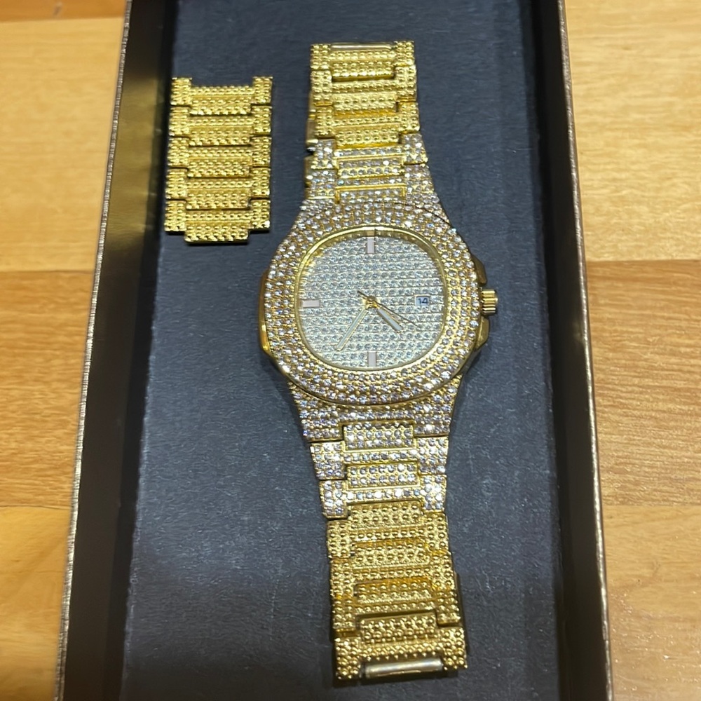Bling gold watch